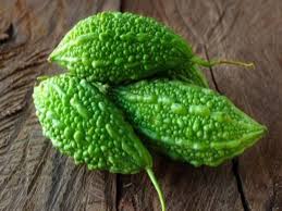 करेला के गुण और उससे होने वाले आयुर्वेदिक इलाज